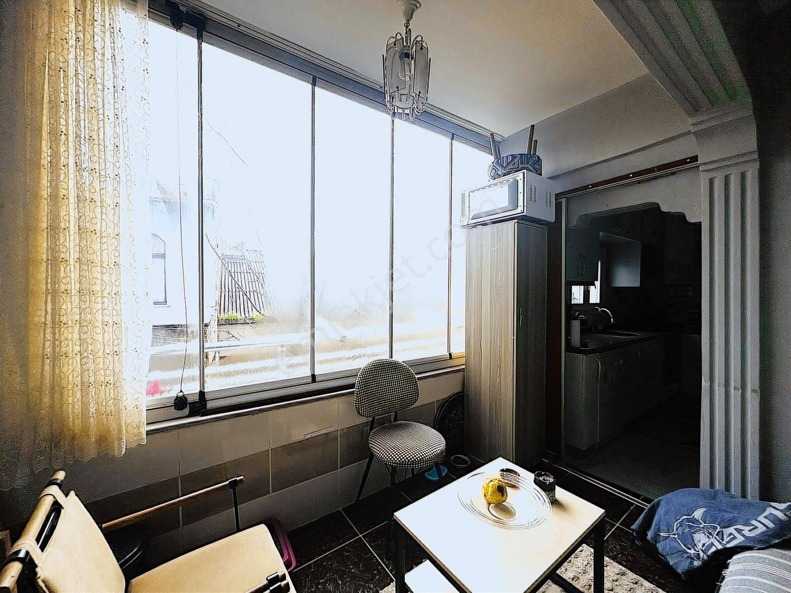 Karadeniz Mahallesi'nde Komple Tadilatlı 2+1 85 M² Satılık Daire - Görsel 21