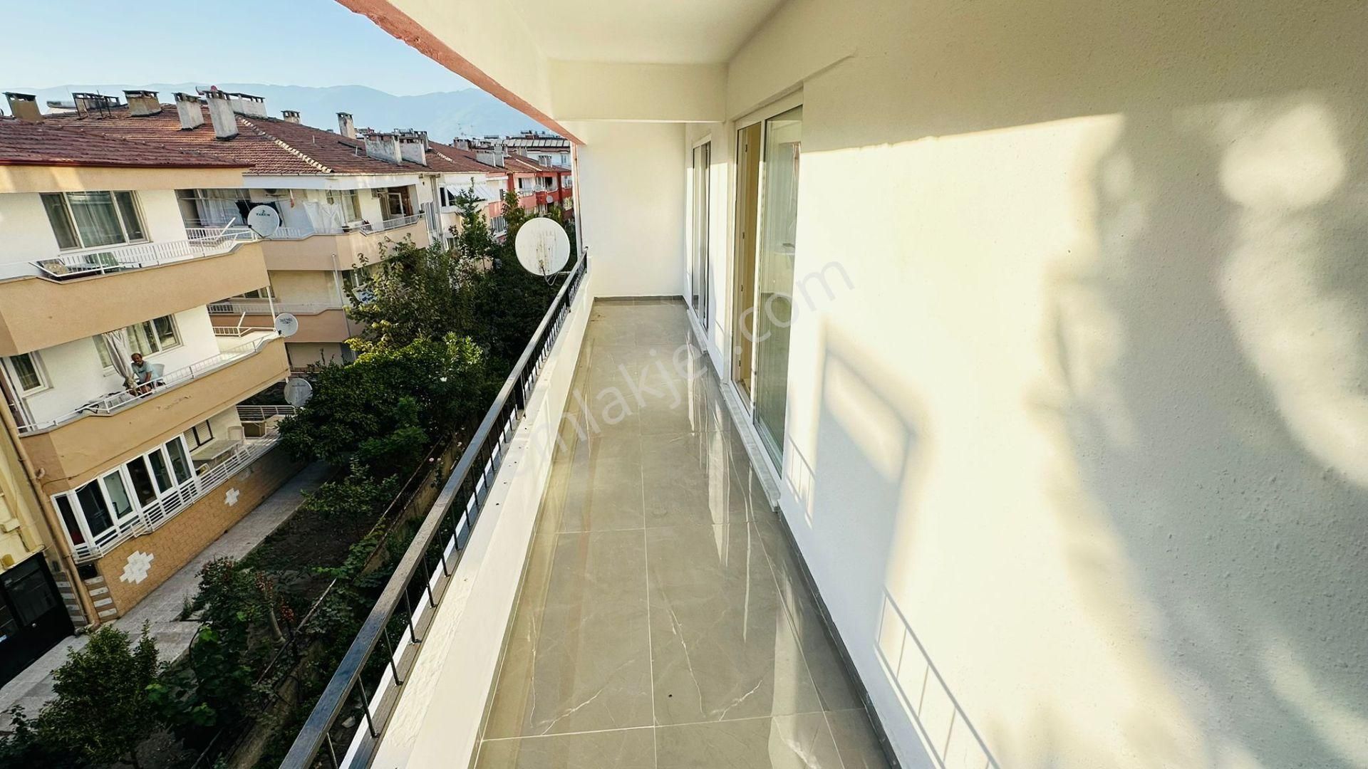 Cantan Emlaktan Akçay İkizçay'da Ara Kat Full Yapılı Ön Cephe Lüks Daire - Görsel 35