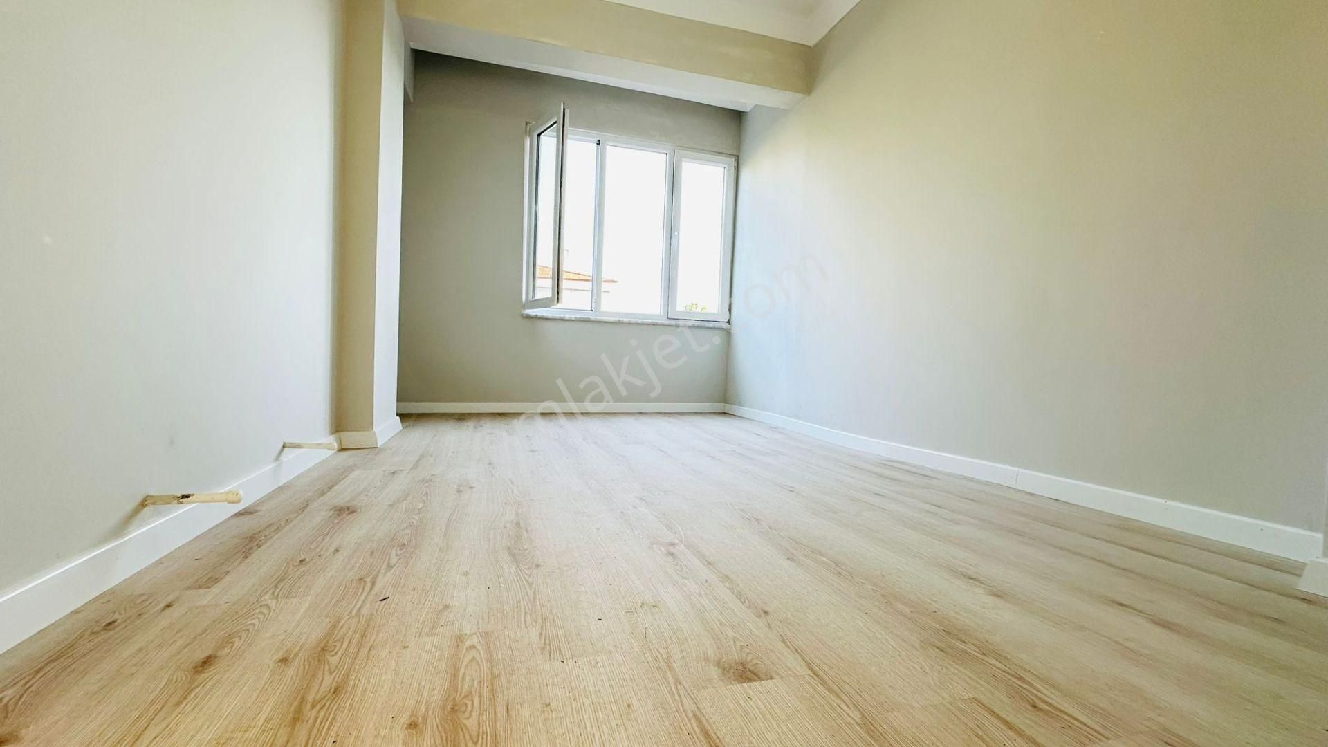 Cantan Emlaktan Akçay İkizçay'da Ara Kat Full Yapılı Ön Cephe Lüks Daire - Görsel 19