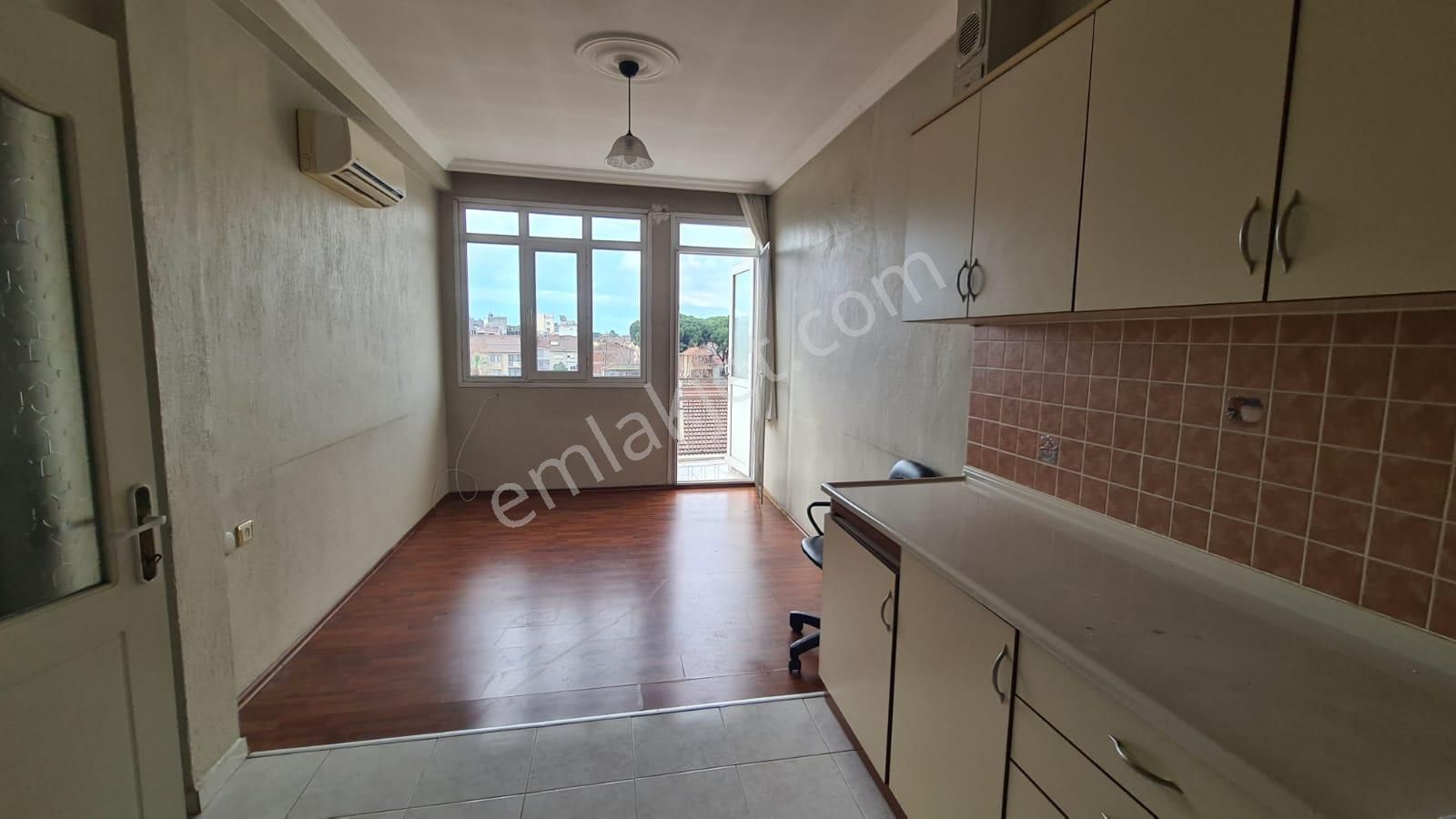 Antika'dan Ödemiş Ortaokulu Cepheli Fırsat Daire - Görsel 7