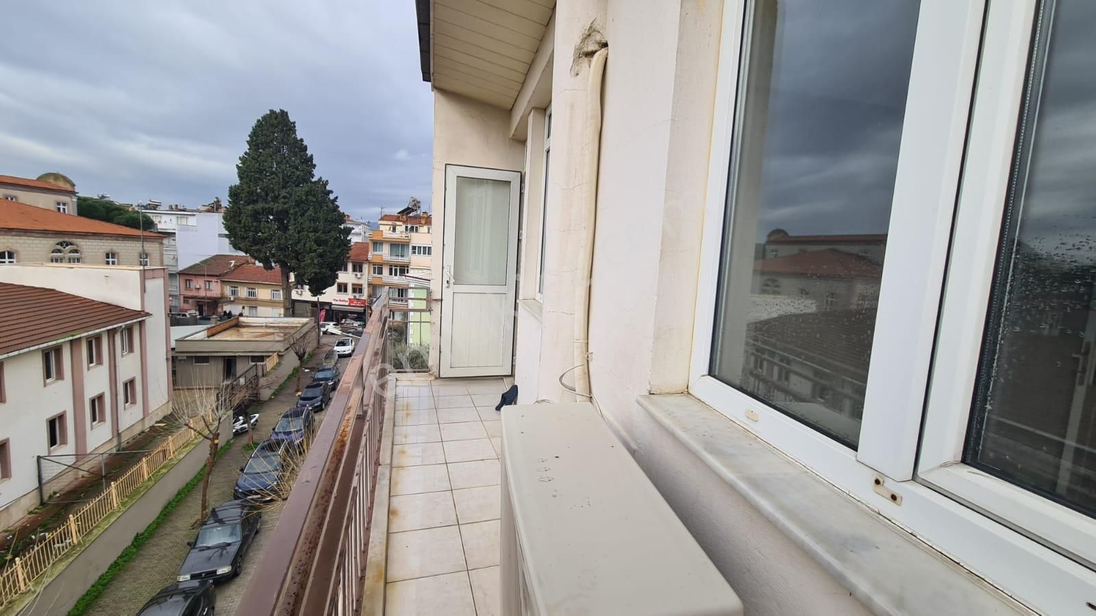 Antika'dan Ödemiş Ortaokulu Cepheli Fırsat Daire - Görsel 13