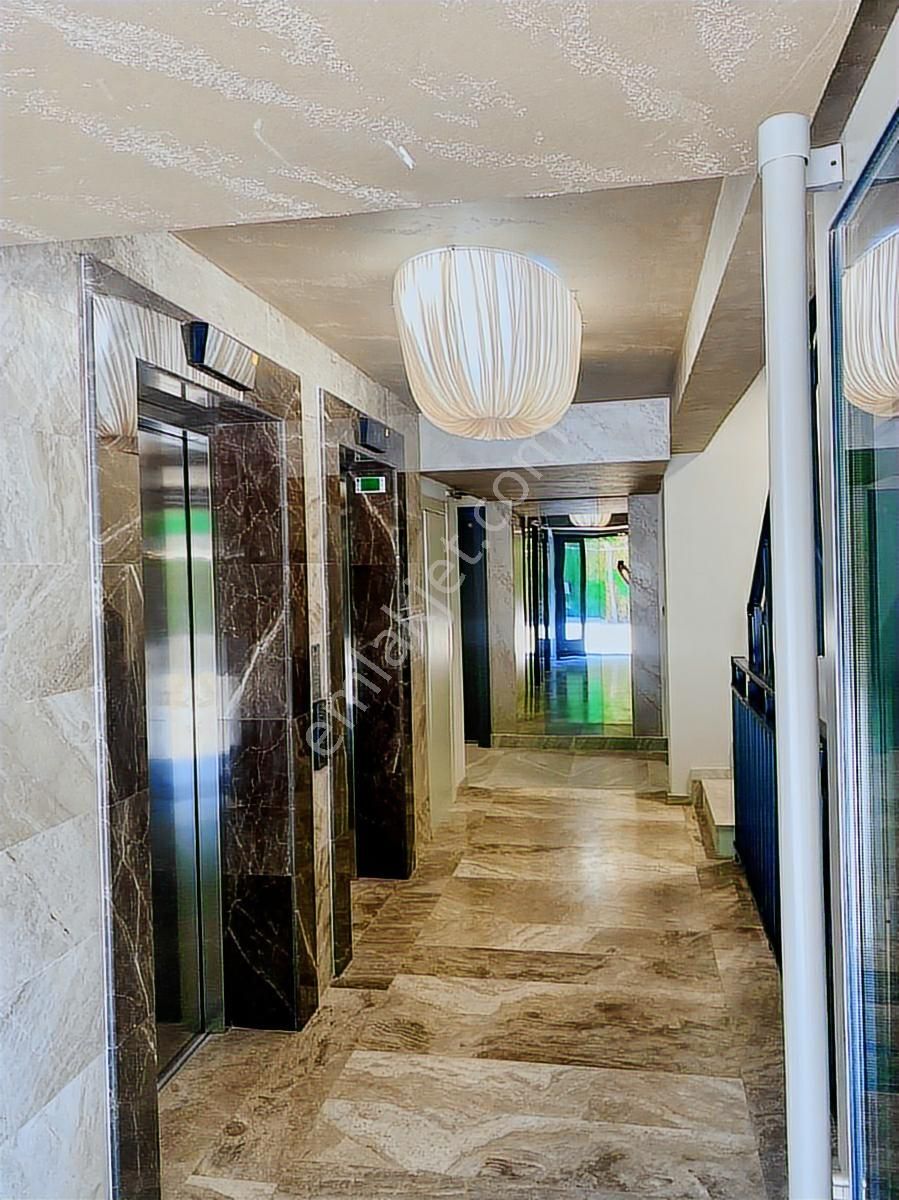 Seba-revak İstinye Apartments 1374 Satılık Büyük Tip 1+1 Daire - Görsel 2