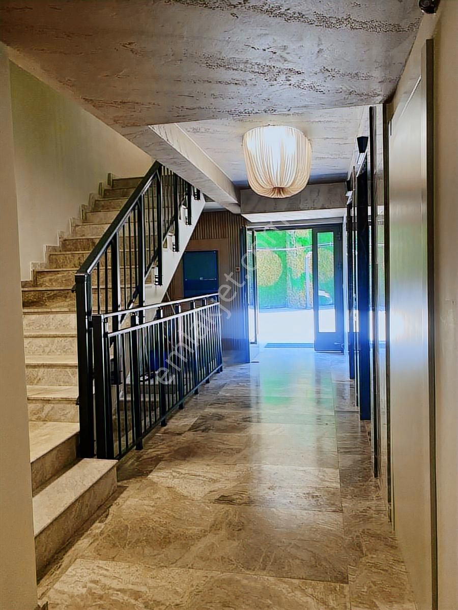 Seba-revak İstinye Apartments 1374 Satılık Büyük Tip 1+1 Daire - Görsel 3