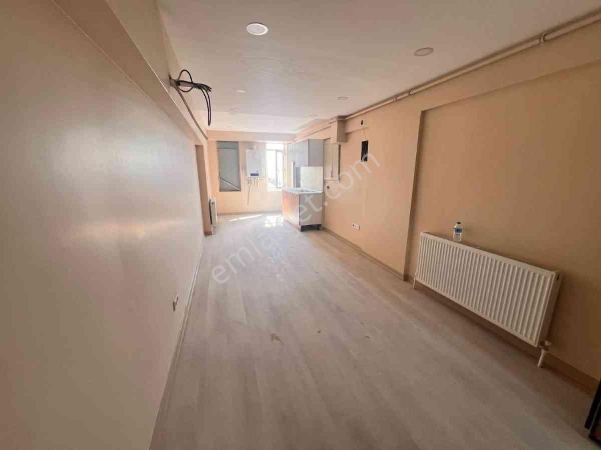 G.paşa Merkezde Sıfır, Banyolu, Asansörlü, Kombili Kiralık 1+0 - Görsel 23