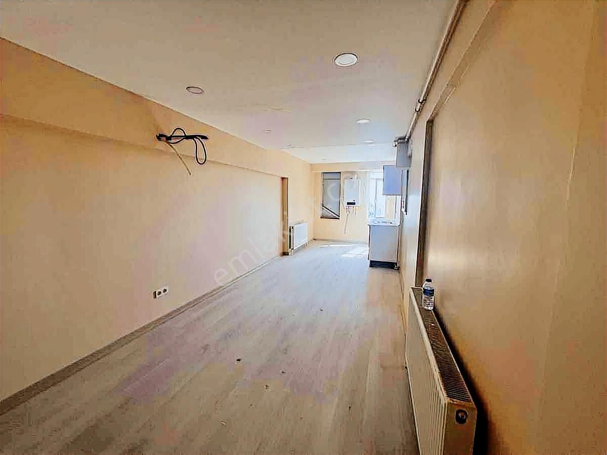 G.paşa Merkezde Sıfır, Banyolu, Kombili Kiralık Farklı M² - Görsel 14