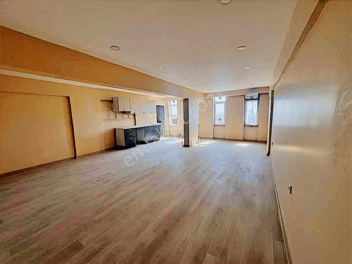 G.paşa Merkezde Sıfır, Banyolu, Kombili Kiralık Farklı M² - Görsel 6