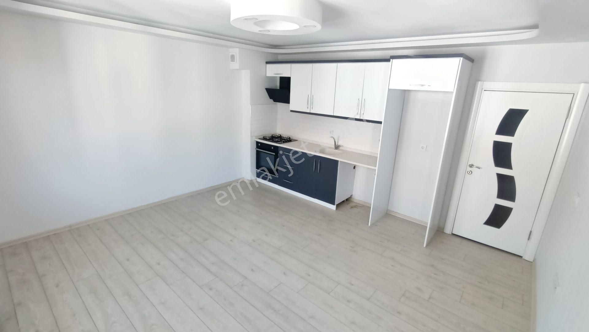 Cantan Emlaktan Akçay İkizçayda Asansörlü 4 Yaşında 1+1 Lüks Daire - Görsel 8