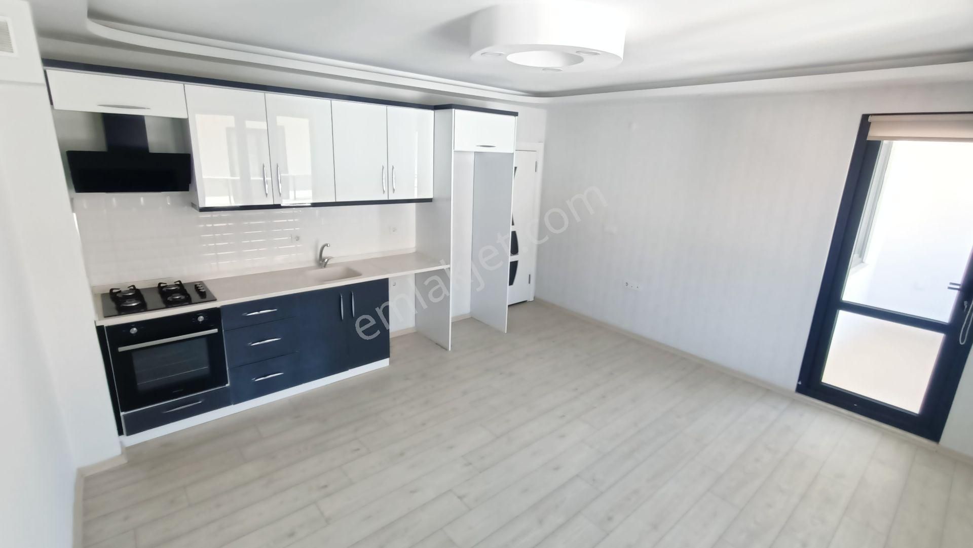 Cantan Emlaktan Akçay İkizçayda Asansörlü 4 Yaşında 1+1 Lüks Daire - Görsel 6