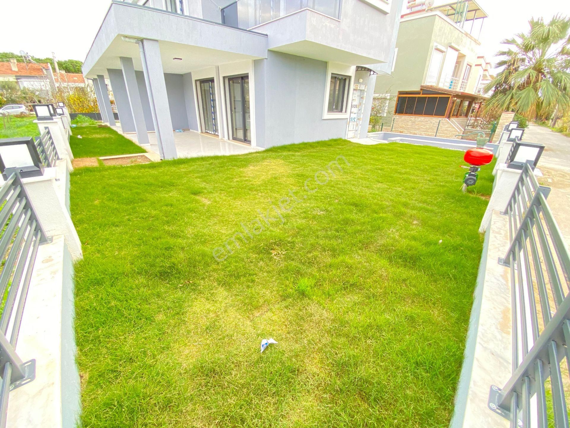 Seferihisar Cumhuriyet’te Denize Yakın, Modern Tasarımlı Köşe 3+1 Villa! - Görsel 4