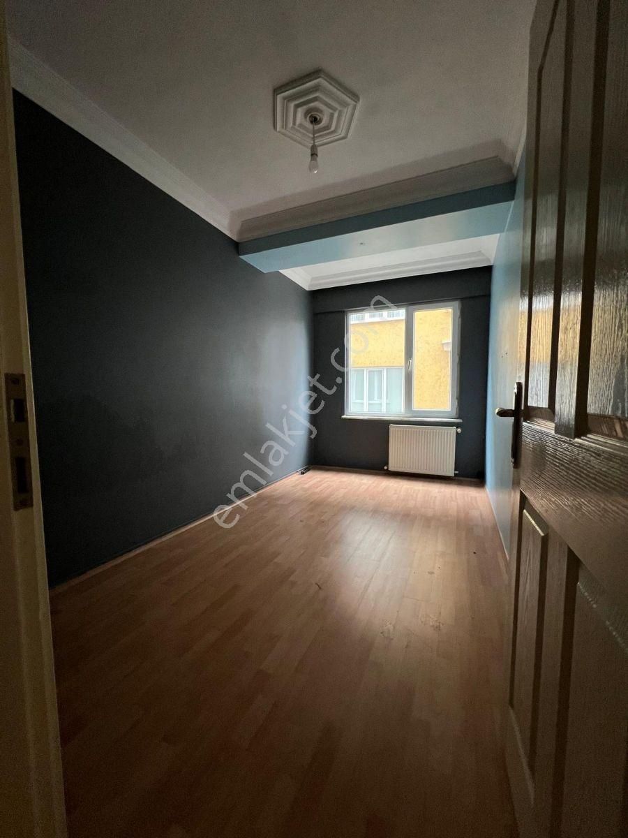 Seçkinler Şelale Evleri Sitesi Ebeveyn Banyolu 3+1 Daire Ara Kat - Görsel 30