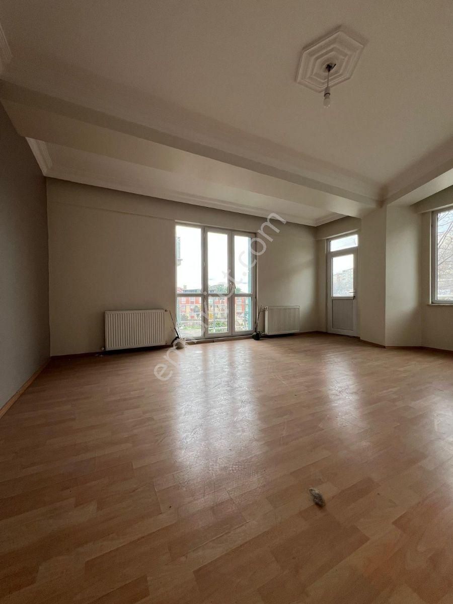 Seçkinler Şelale Evleri Sitesi Ebeveyn Banyolu 3+1 Daire Ara Kat - Görsel 9