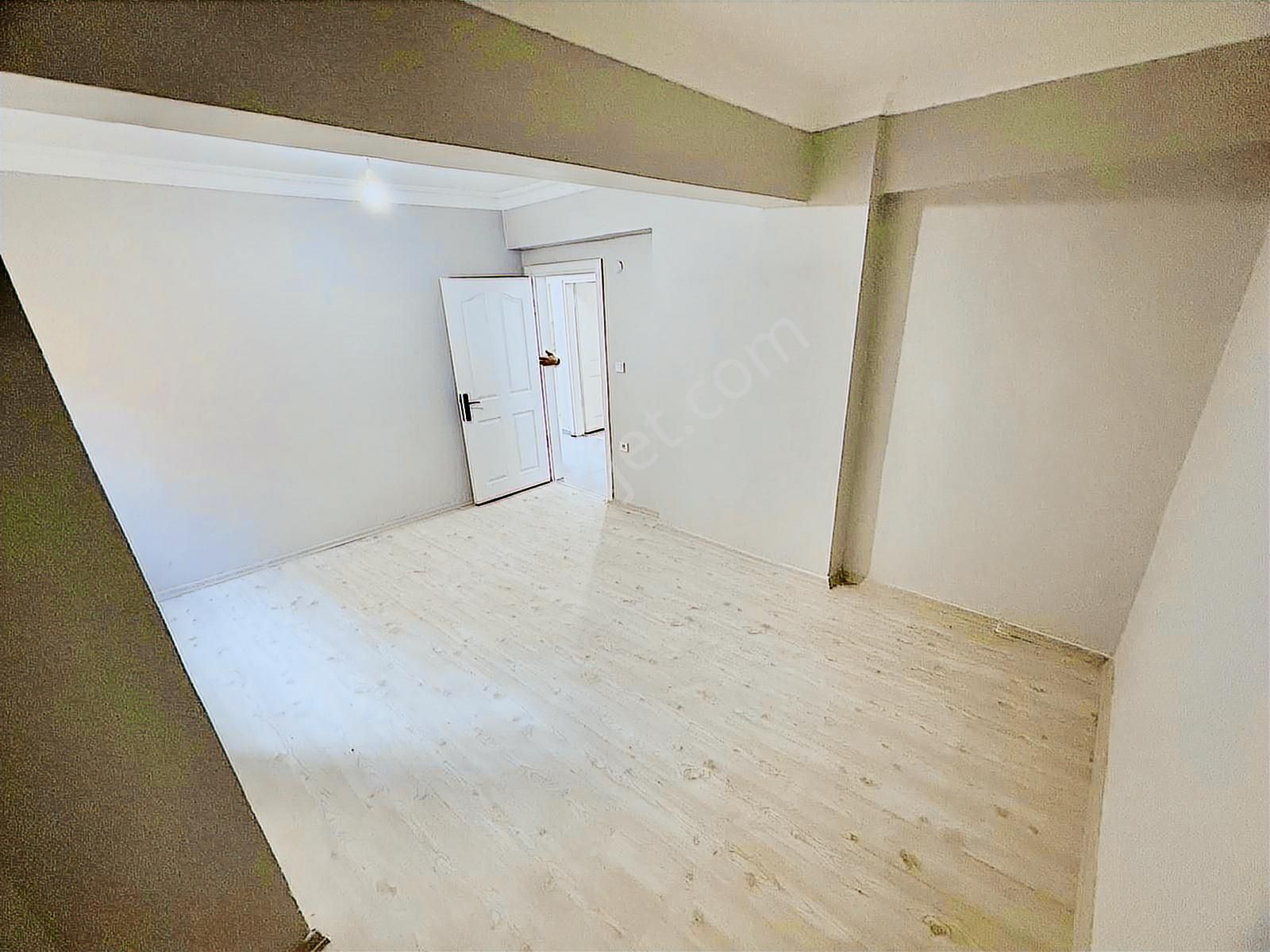 Sultangazi Esentepe'de 3+1 Satılık Bahçe Kat - Görsel 10