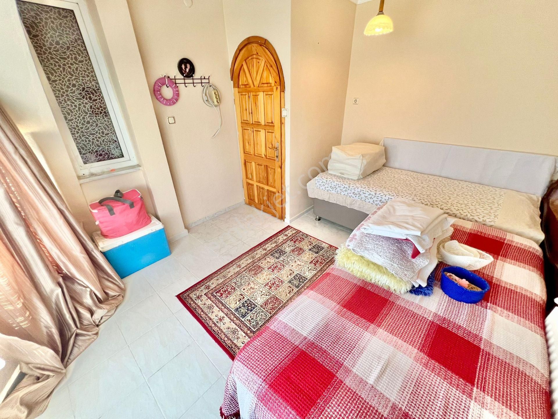 ꧁akçay Ay Emlak'tan꧂burhaniye'de Kendine Ait Havuzlu Geniş Bahçeli Satılık 3+1 Müstakil Villa - Görsel 20