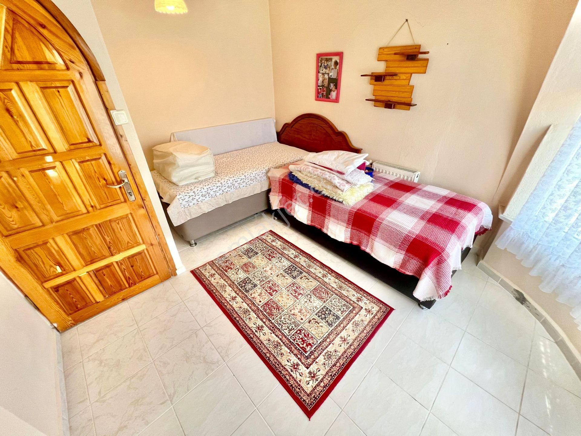 ꧁akçay Ay Emlak'tan꧂burhaniye'de Kendine Ait Havuzlu Geniş Bahçeli Satılık 3+1 Müstakil Villa - Görsel 10