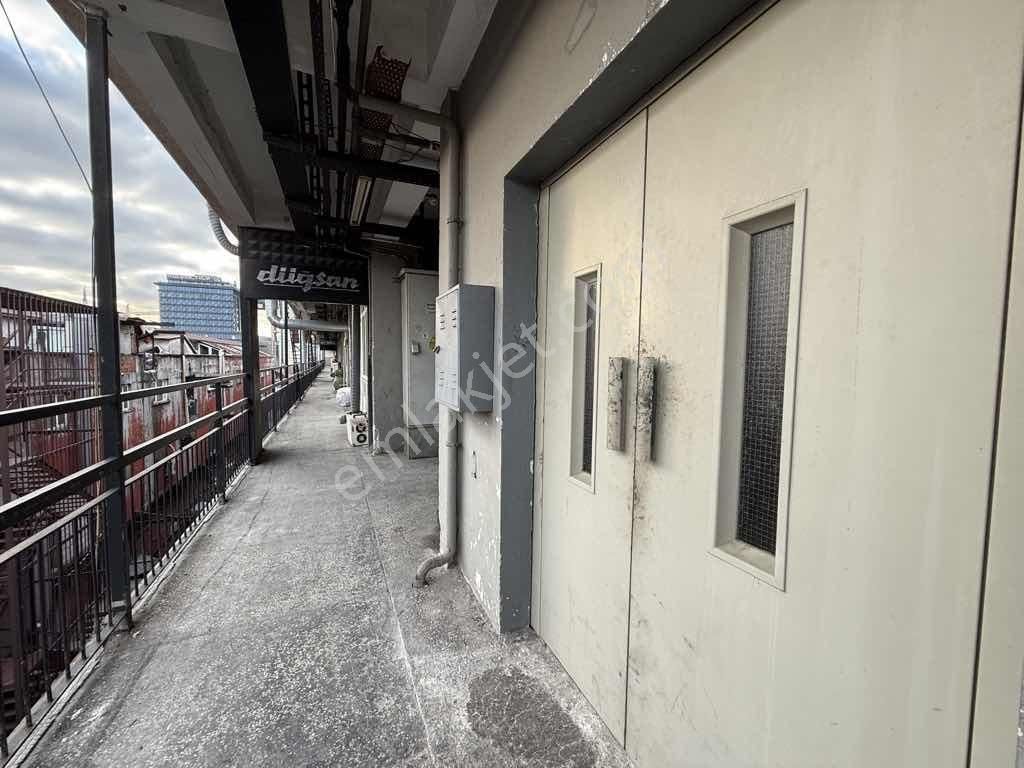 Büyük Akman Sanayi Sitesinde 160 M2 Kiralık Atölye - Görsel 8