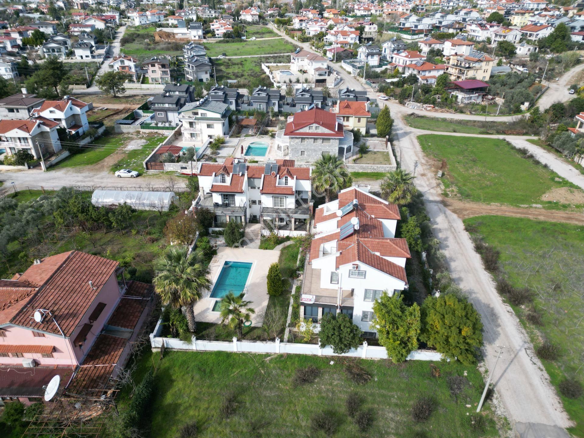 Goldhouse Dan Satılık Villa Doğa İçerisinde Havuzlu Fırsat 5+1 - Görsel 2