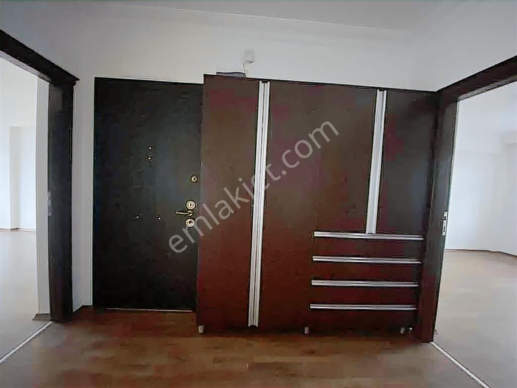 Cebeci Cd Üzeri Kiralık 2+1 Ara Kat İçi Komple Yenilenmiş Daire - Görsel 4