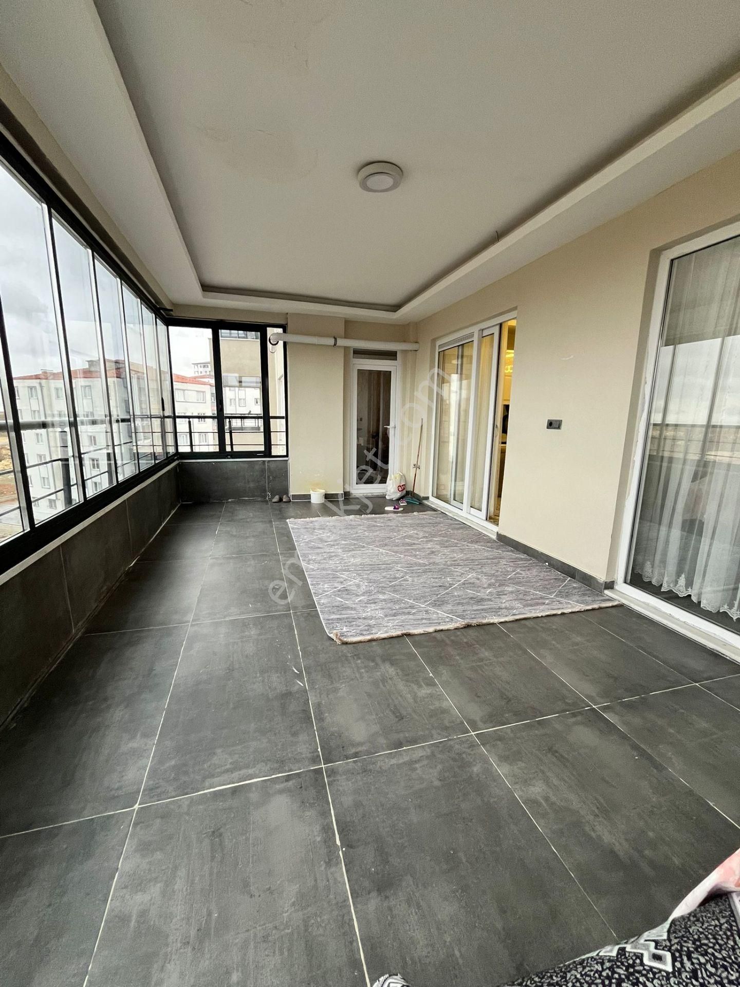 Millioğlu İnşaat'tan Beykent'te 3,5+1 Satılık Daire - Görsel 12
