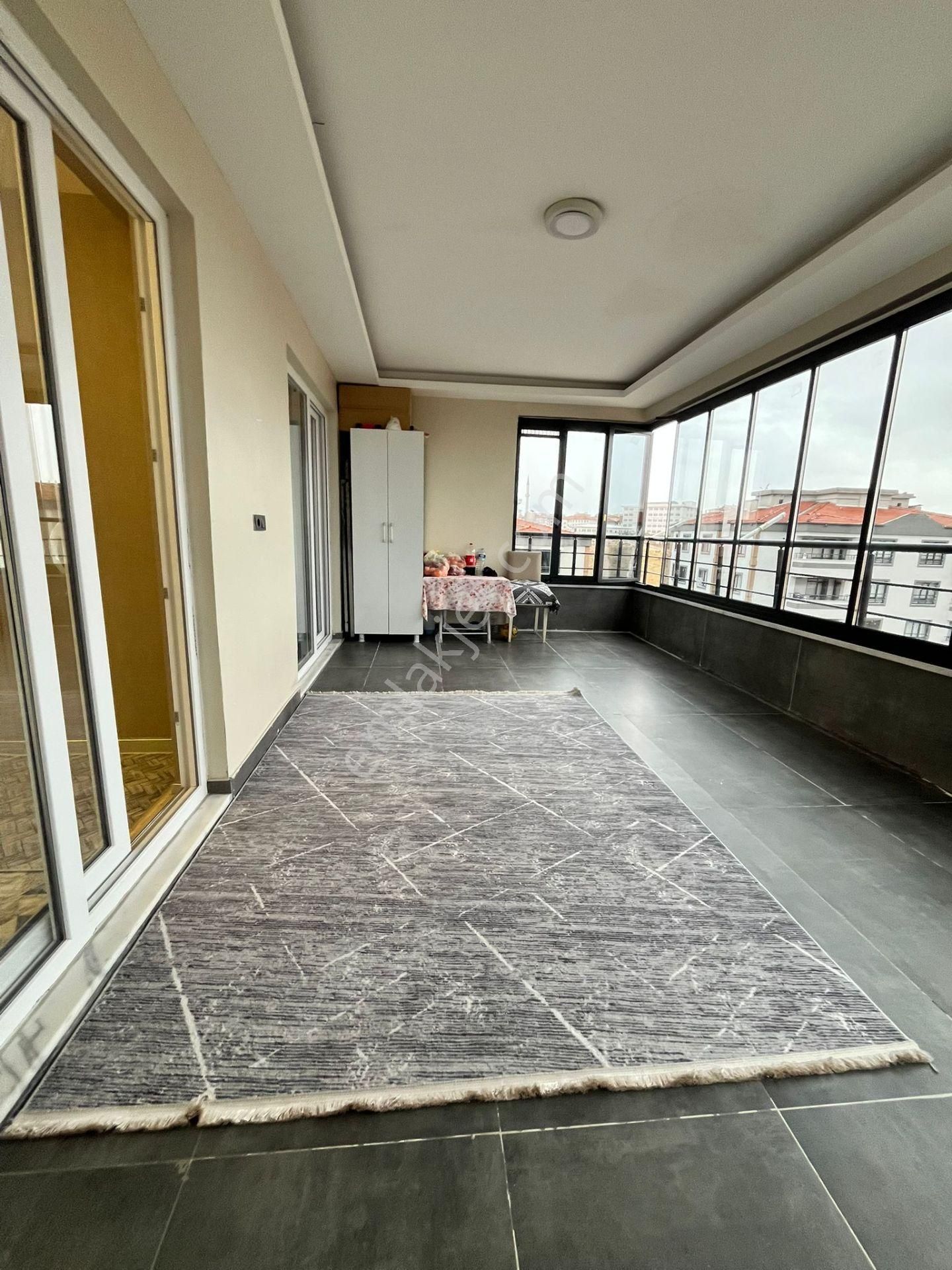 Millioğlu İnşaat'tan Beykent'te 3,5+1 Satılık Daire - Görsel 14