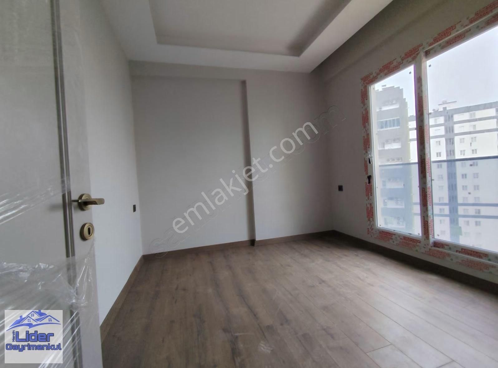 Mezitli Akdeniz Mahallesi Kupon Daire 1+1 Havuzlu - Görsel 14