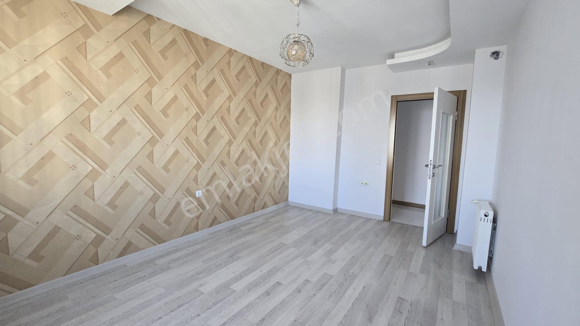 Arve'den İyi Lokasyon,geniş Site İçi Havuzlu,manzaralı 4+1 Daire - Görsel 17