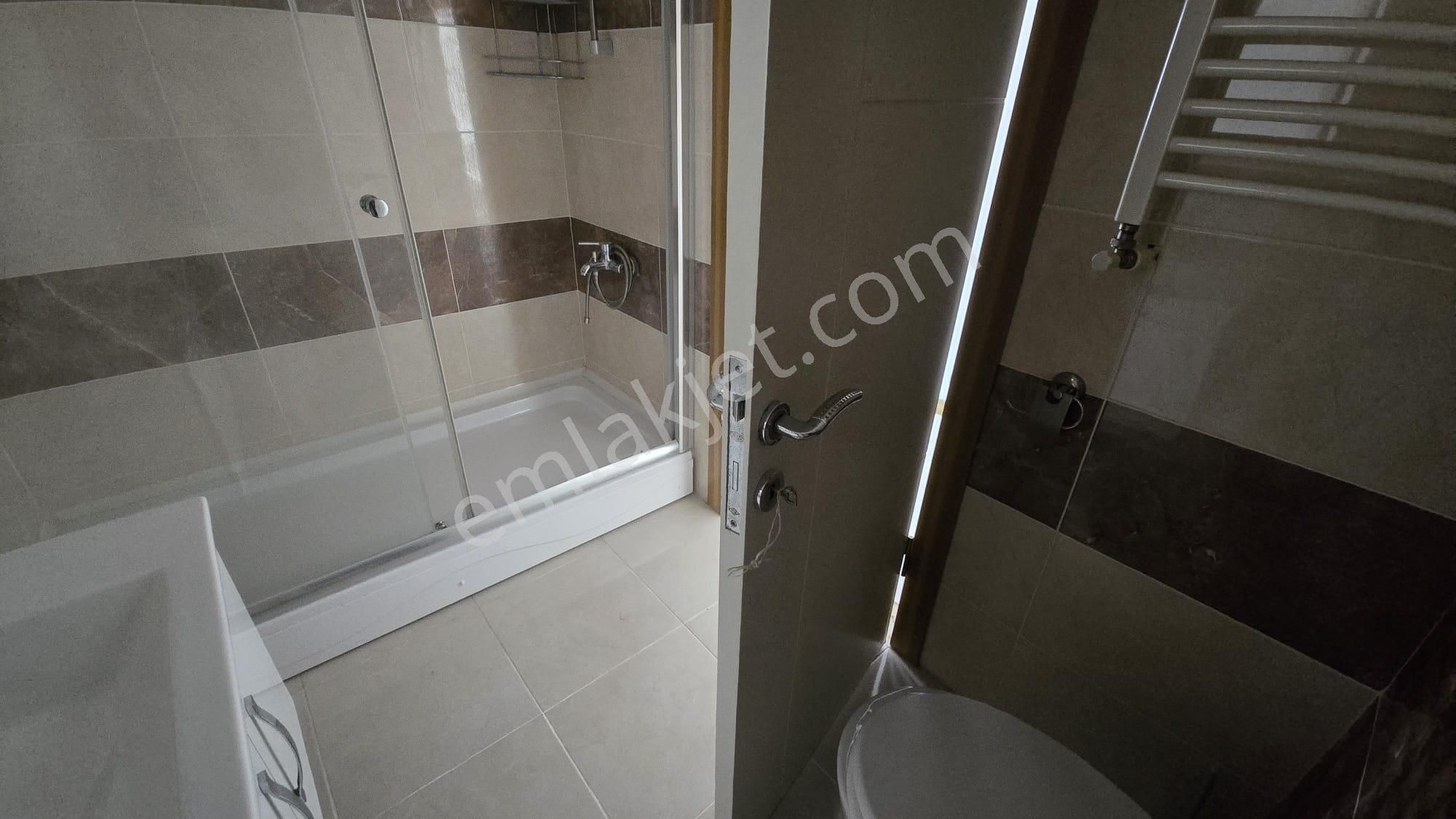 Arve'den İyi Lokasyon,geniş Site İçi Havuzlu,manzaralı 4+1 Daire - Görsel 15