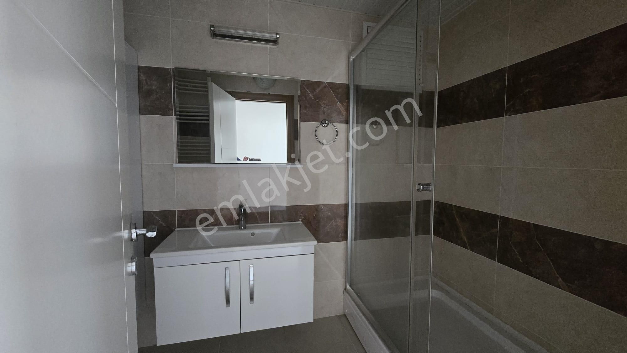 Arve'den İyi Lokasyon,geniş Site İçi Havuzlu,manzaralı 4+1 Daire - Görsel 14