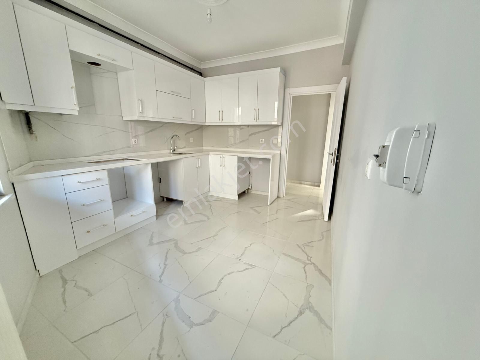 Sultangazi 3+1 Satılık Sıfır Daire / 125 M2 - Görsel 2