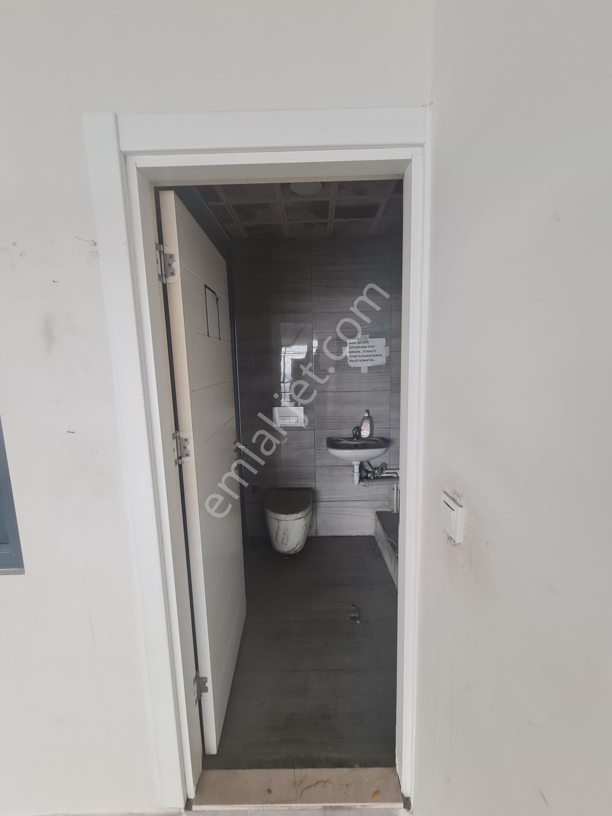 Remax Live-belediye Karşısı Plaza'da Kiralık 400 M2 Tam Kat - Görsel 20