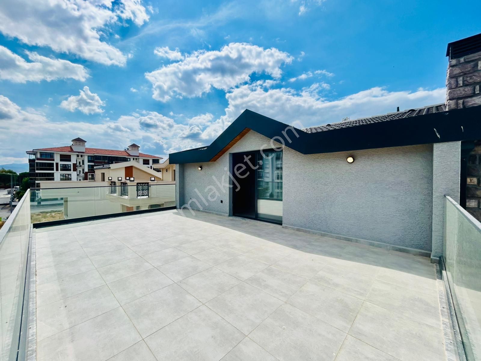 Yüksel'den Edremit'te Site İçinde 4+2 Yeni Nesil Lüx Yaşam Alanı - Görsel 35