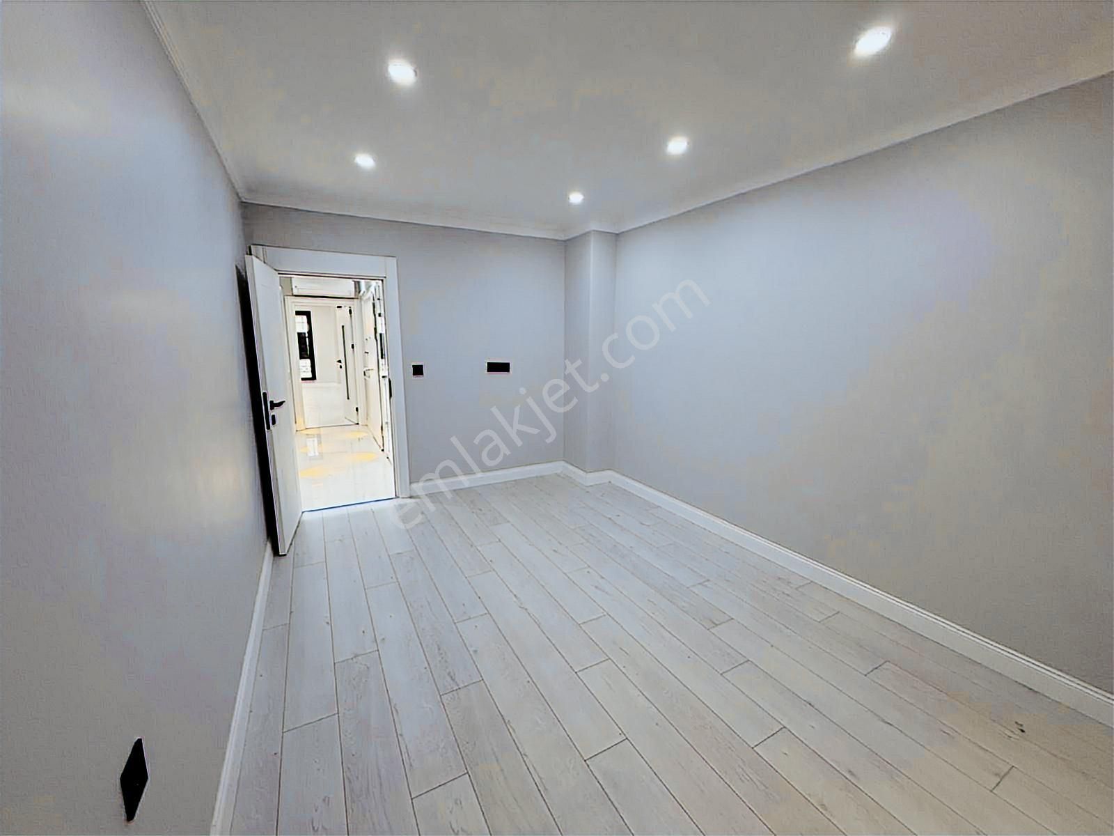 Kükköy Duygu Hastahanesine Yakın Oturuma Hazır Sıfır Daire - Görsel 8