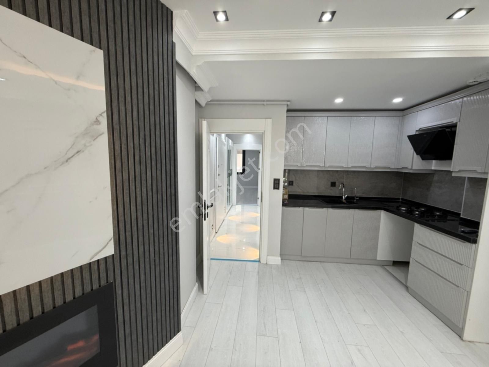 Kükköy Duygu Hastahanesine Yakın Oturuma Hazır Sıfır Daire - Görsel 30