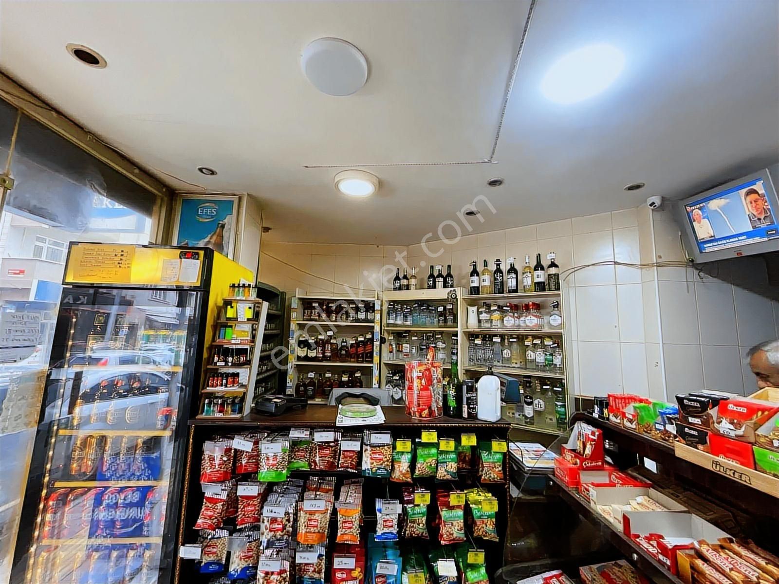 Satılık Bağlar'da Kullanışlı Köşe Başında Yatırımlık Dükkan - Görsel 12