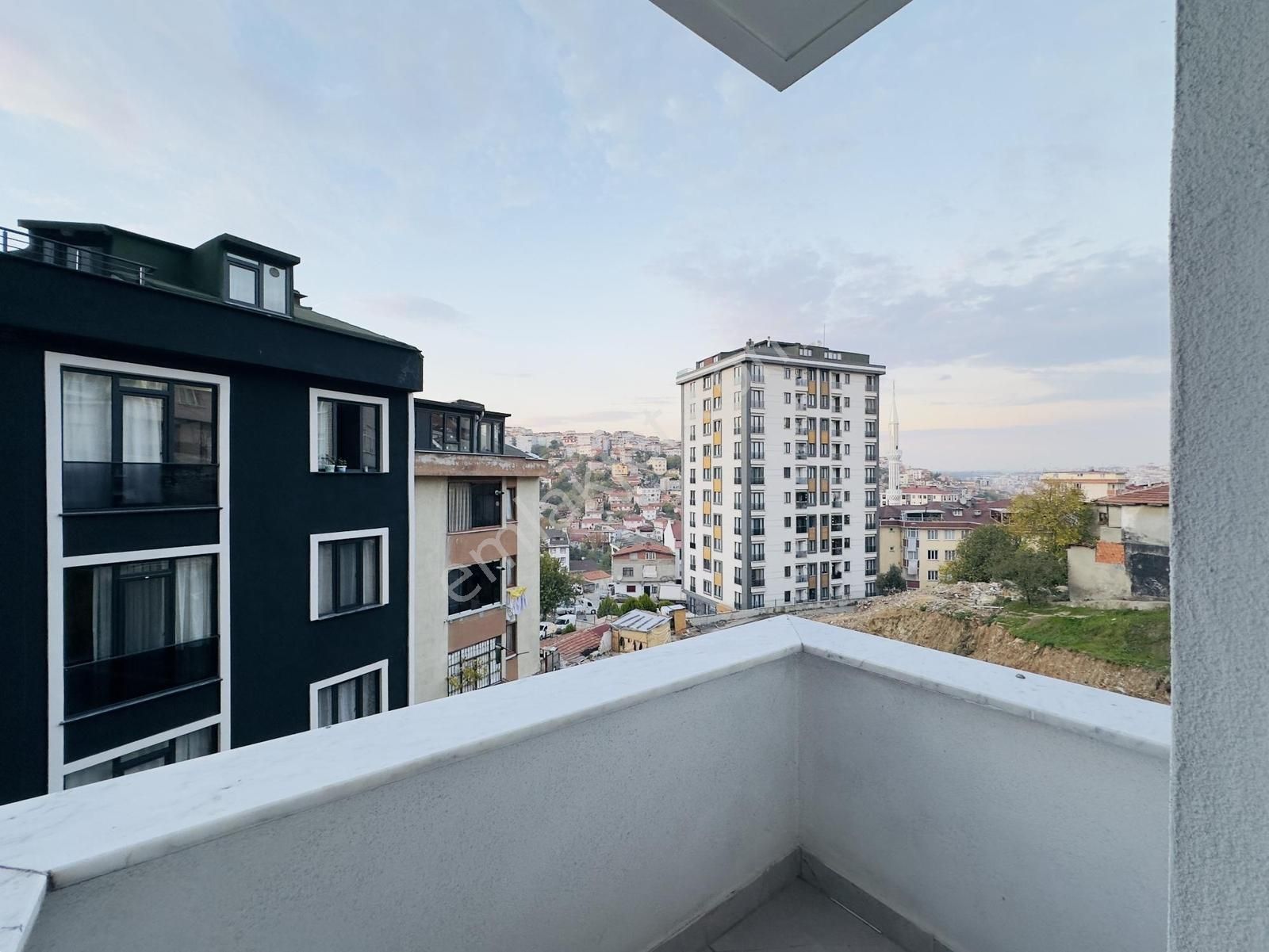 Silahtarağa Mahallesi Kumru Sitesi'nde 2+1 75 M² Kiralık Daire - Görsel 15