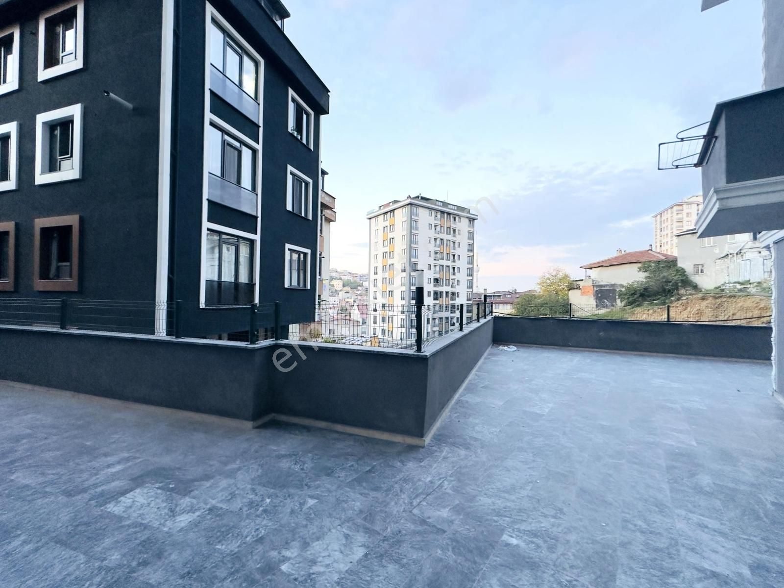 Silahtarağa Mahallesi Kumru Sitesi'nde 2+1 75 M² Kiralık Daire - Görsel 29