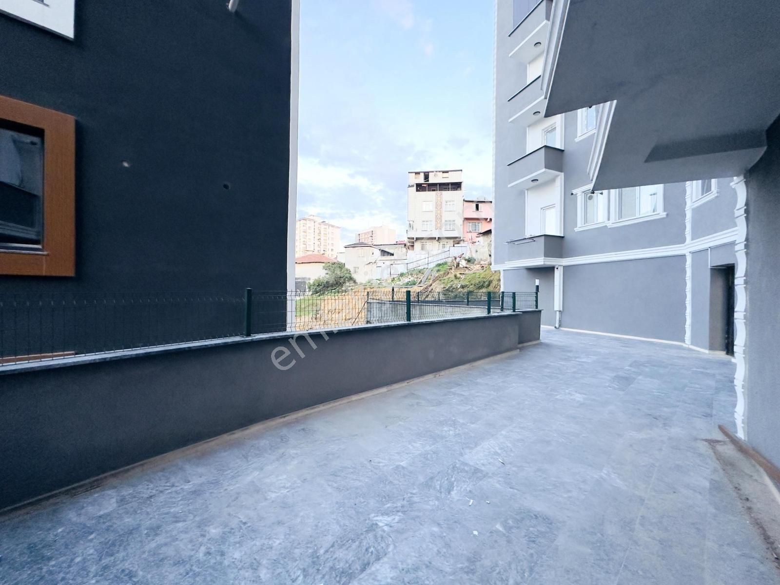 Silahtarağa Mahallesi Kumru Sitesi'nde 2+1 75 M² Kiralık Daire - Görsel 18