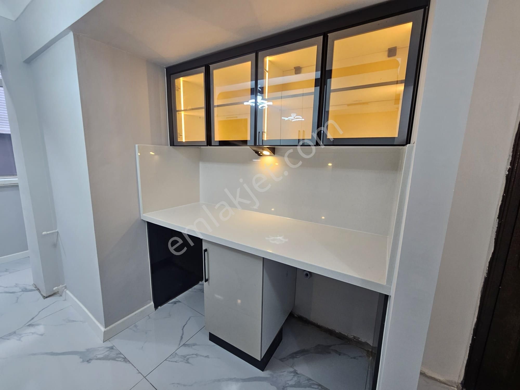Cantan Emlaktan Akçay Merkezde Yeni Yapılı 2+1 Lüks Tasarım Mutfaklı Fırsat Daire - Görsel 6