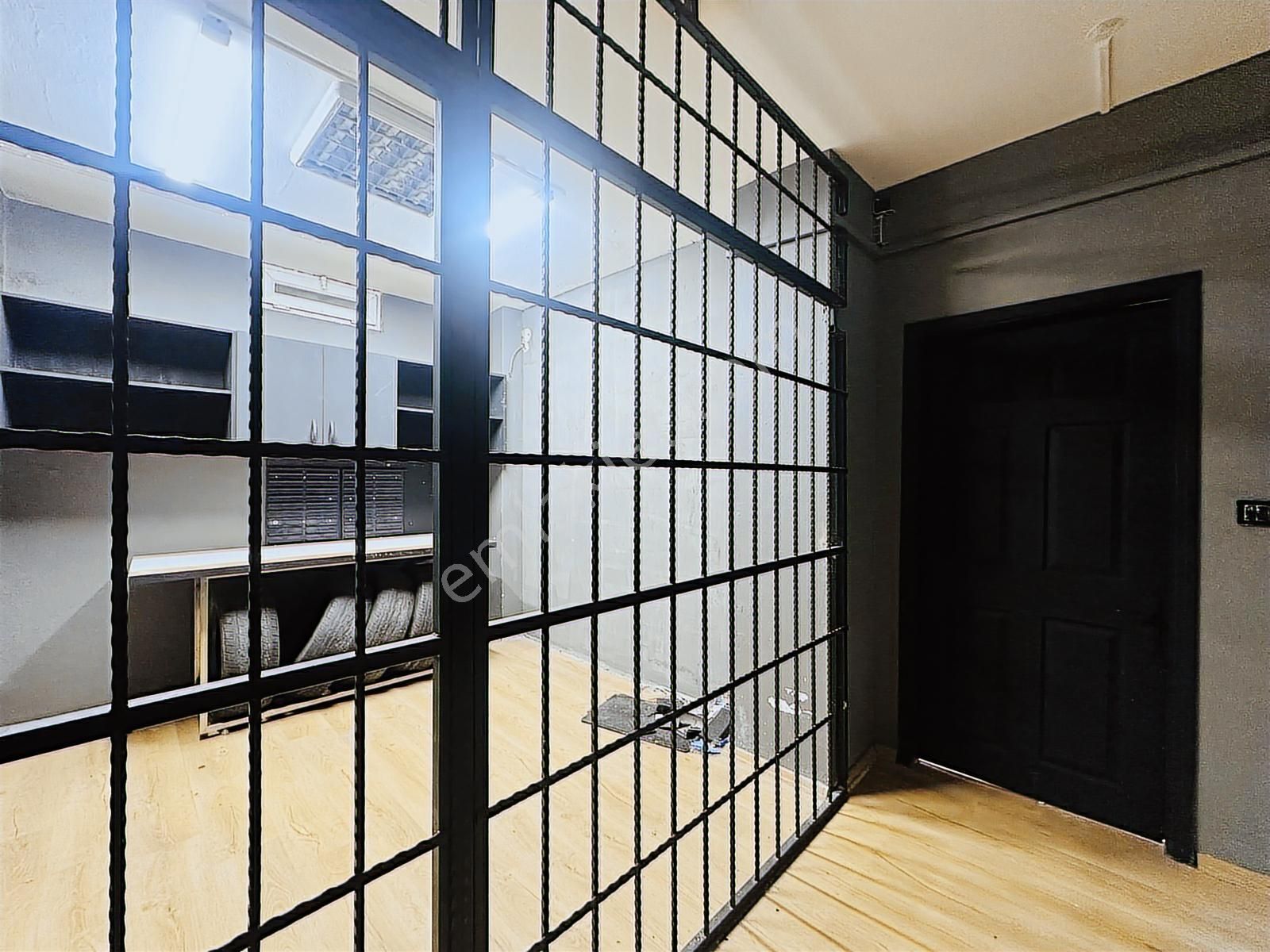Mecidiyeköy Mahallesi'nde Çift Cephe İşlek 75 M² Kiralık Dükkan - Görsel 13