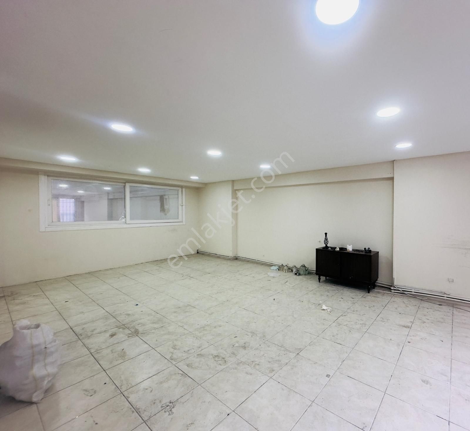 19 Mayıs Mahallesi'nde İşlek Konumda 235 M² Kiralık Dükkan - Görsel 22