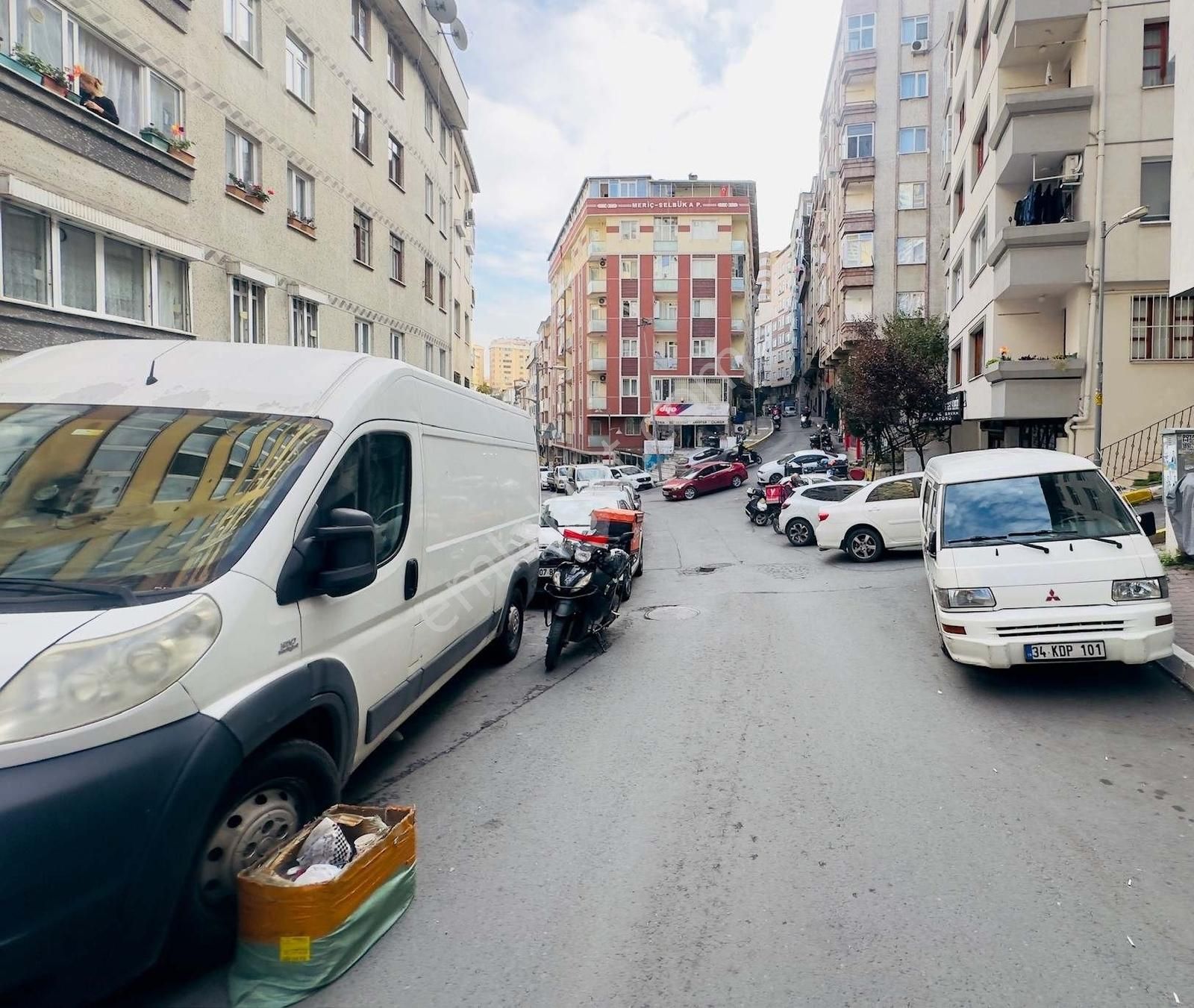 19 Mayıs Mahallesi'nde İşlek Konumda 235 M² Kiralık Dükkan - Görsel 27