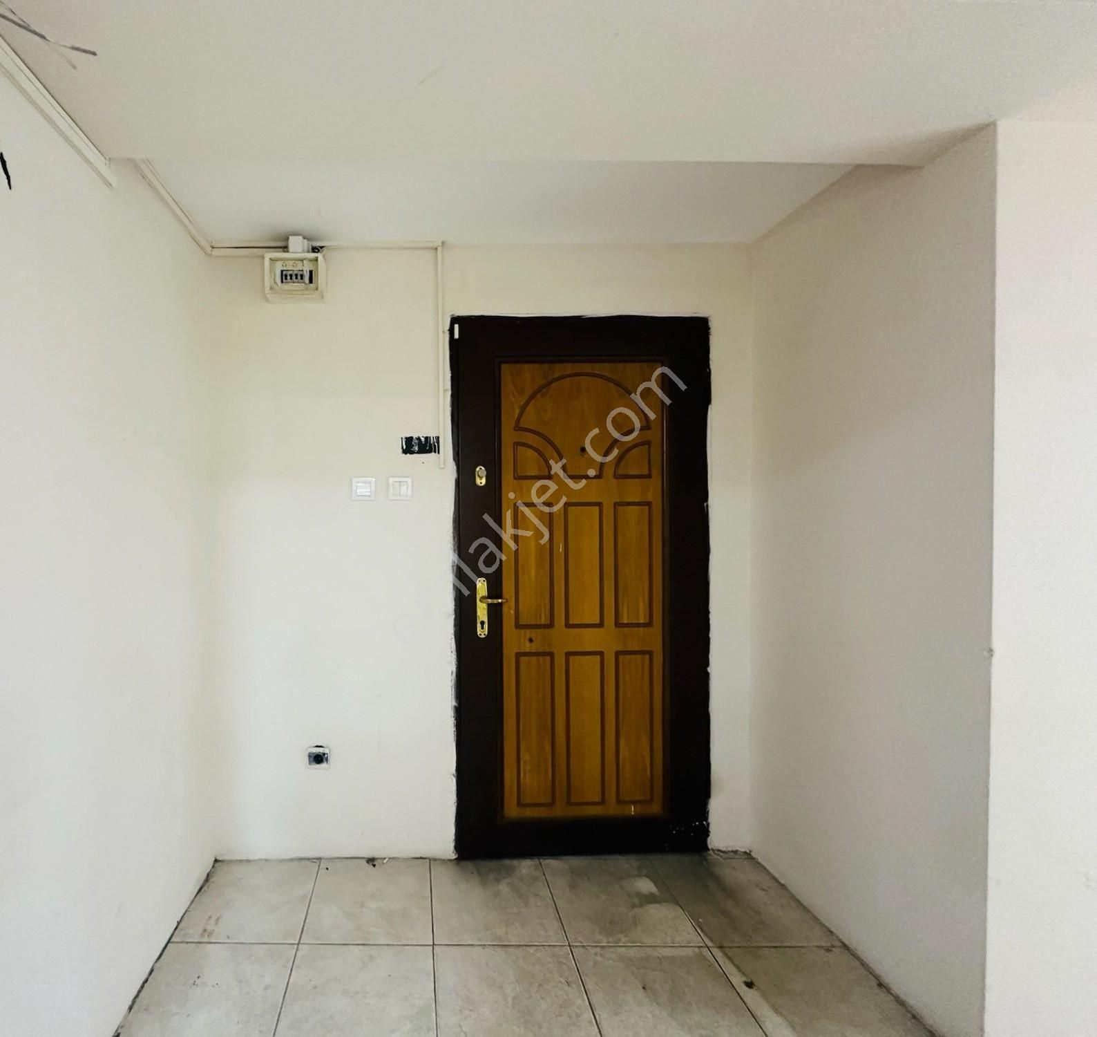 19 Mayıs Mahallesi'nde İşlek Konumda 235 M² Kiralık Dükkan - Görsel 6
