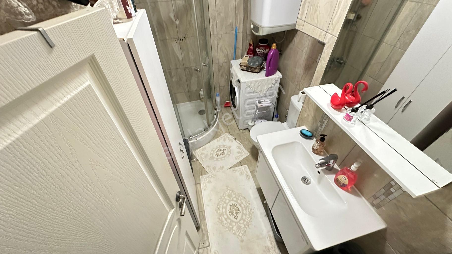 Cantan Emlaktan Akçay'da Denize 150m 2+1 Şık Tasarımlı Merkezi Daire - Görsel 25