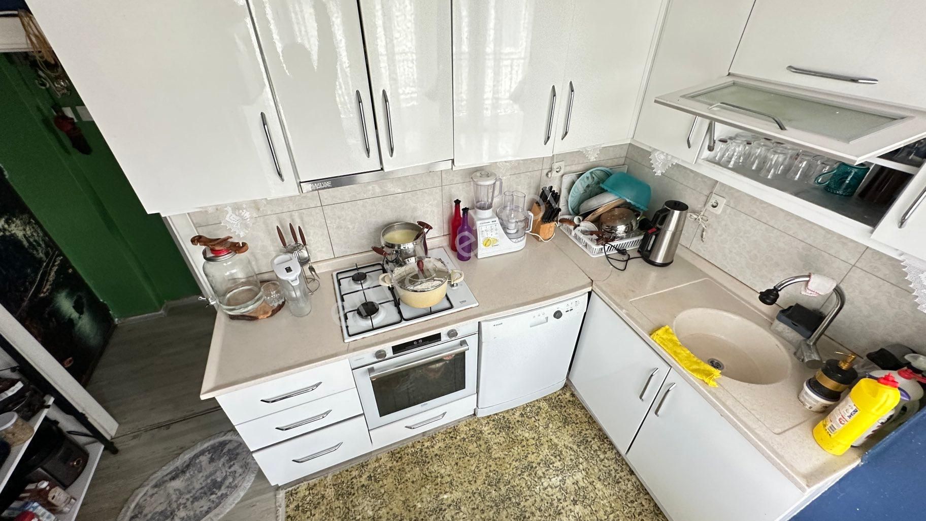 Cantan Emlaktan Akçay'da Denize 150m 2+1 Şık Tasarımlı Merkezi Daire - Görsel 9