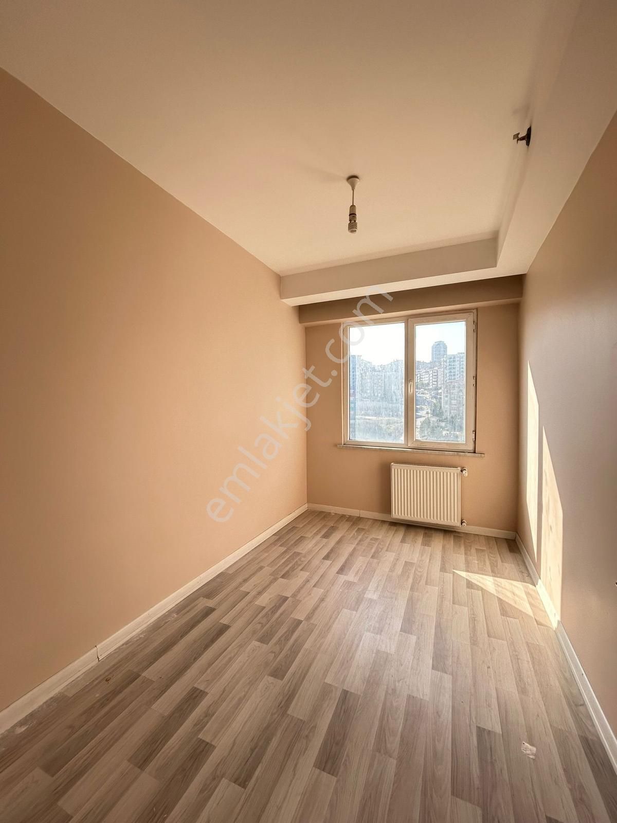 Metrobüse Yürüme Mesafesinde Site İçinde Ultra Lüx 2+1 Kiralık - Görsel 6