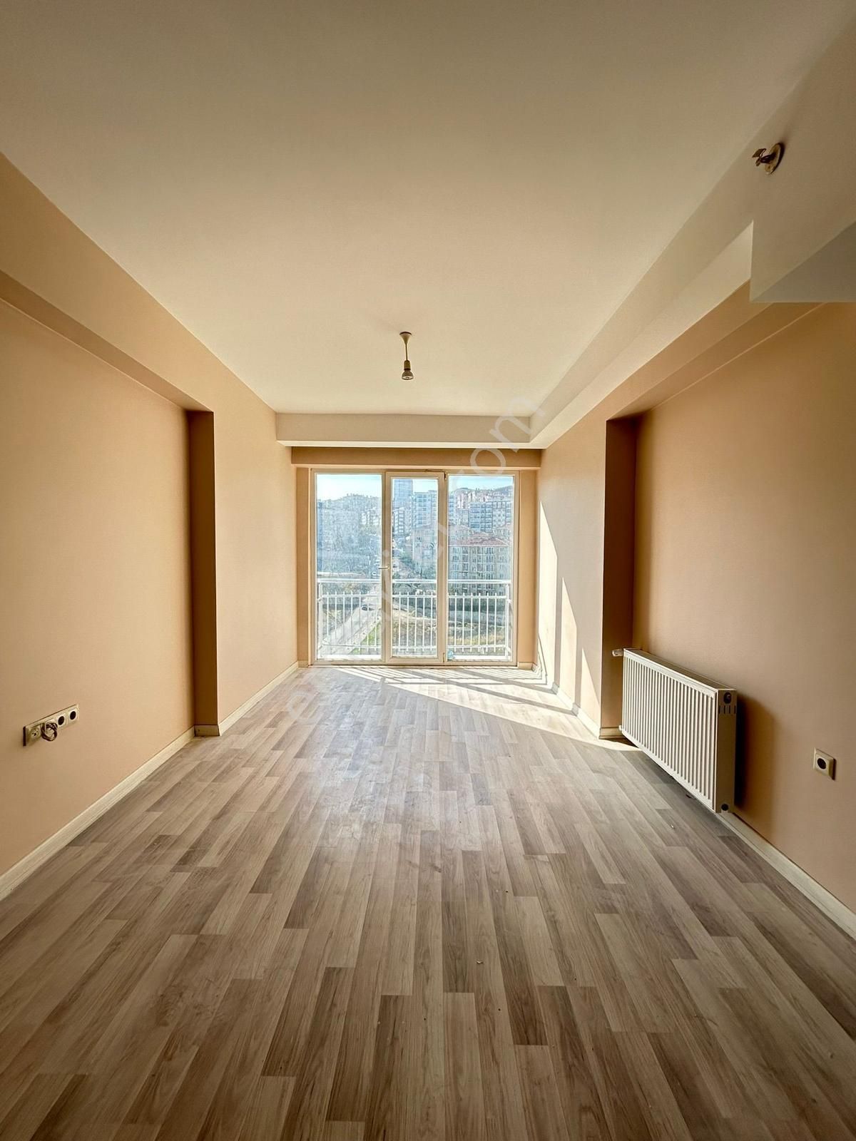 Metrobüse Yürüme Mesafesinde Site İçinde Ultra Lüx 2+1 Kiralık - Görsel 14