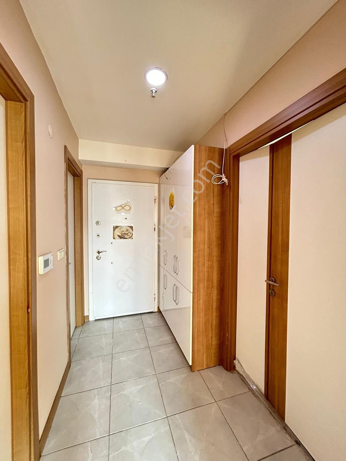 Metrobüse Yürüme Mesafesinde Site İçinde Ultra Lüx 2+1 Kiralık - Görsel 8