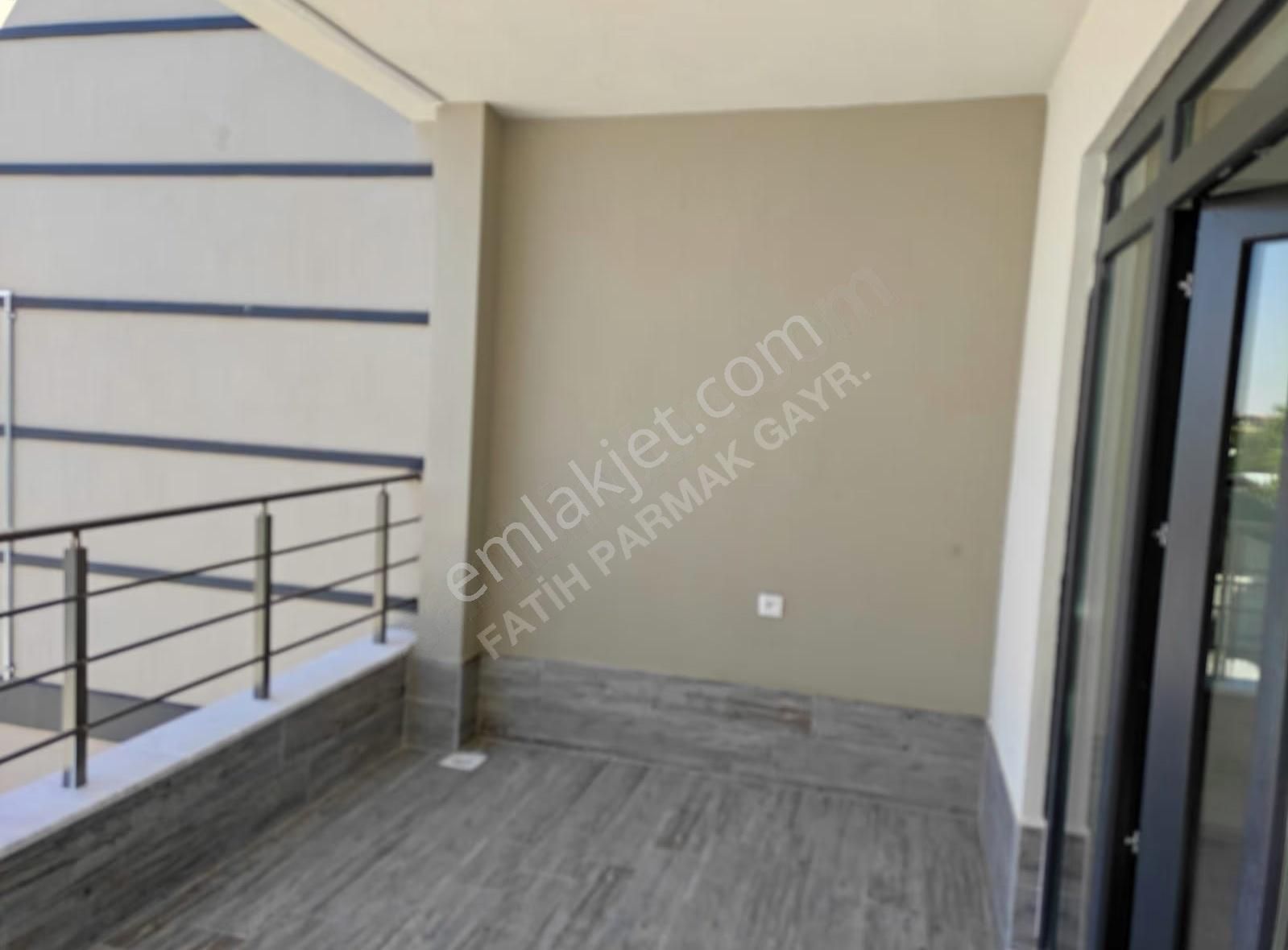 Abdülhamit Han Caddesine Yakın 2+1 Kiralık Daire - Görsel 6