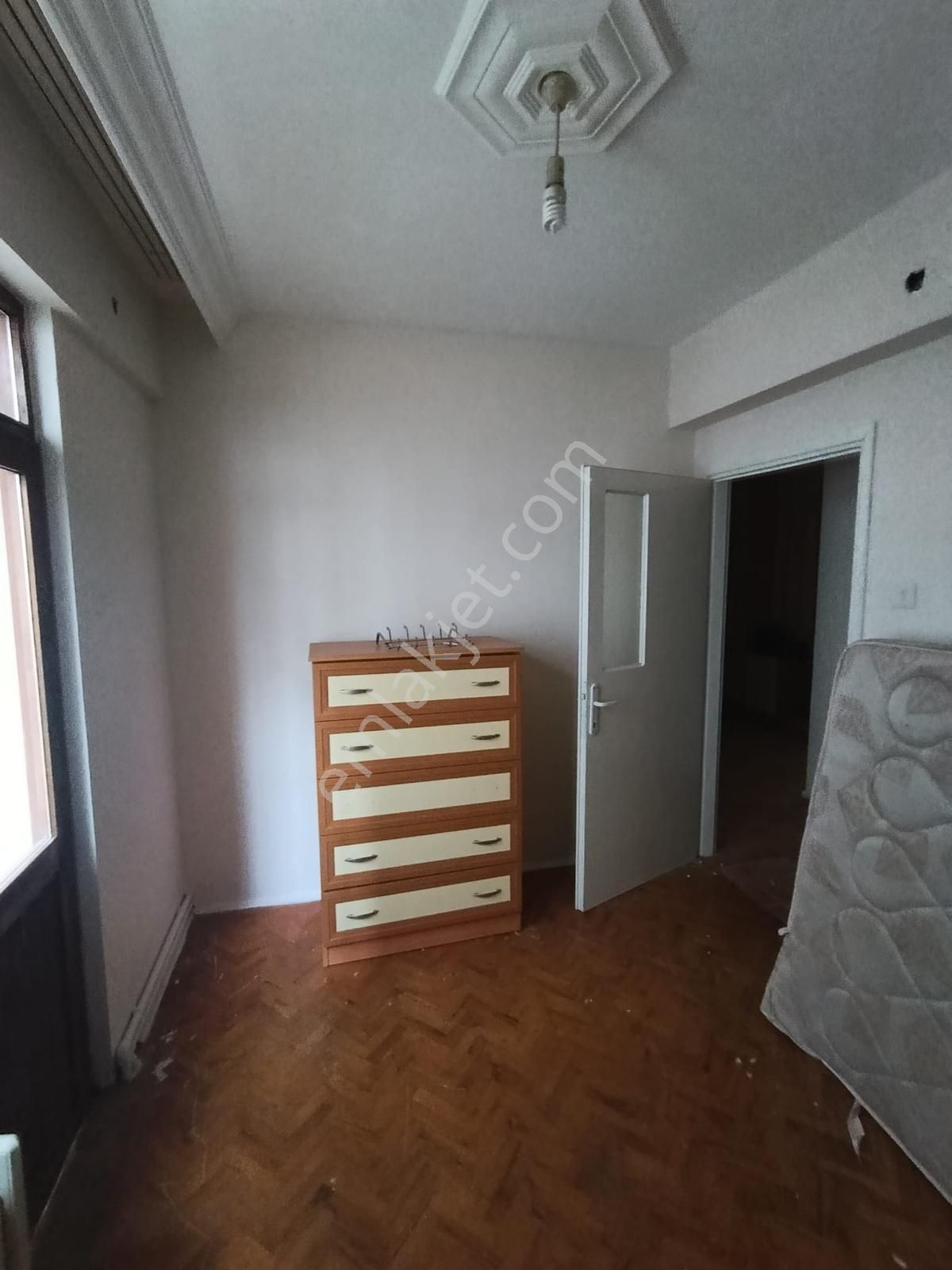 Net Emlek'tan Eskibağlar Kırımlıer Sokakta Kiralık 2+1 Daire - Görsel 14