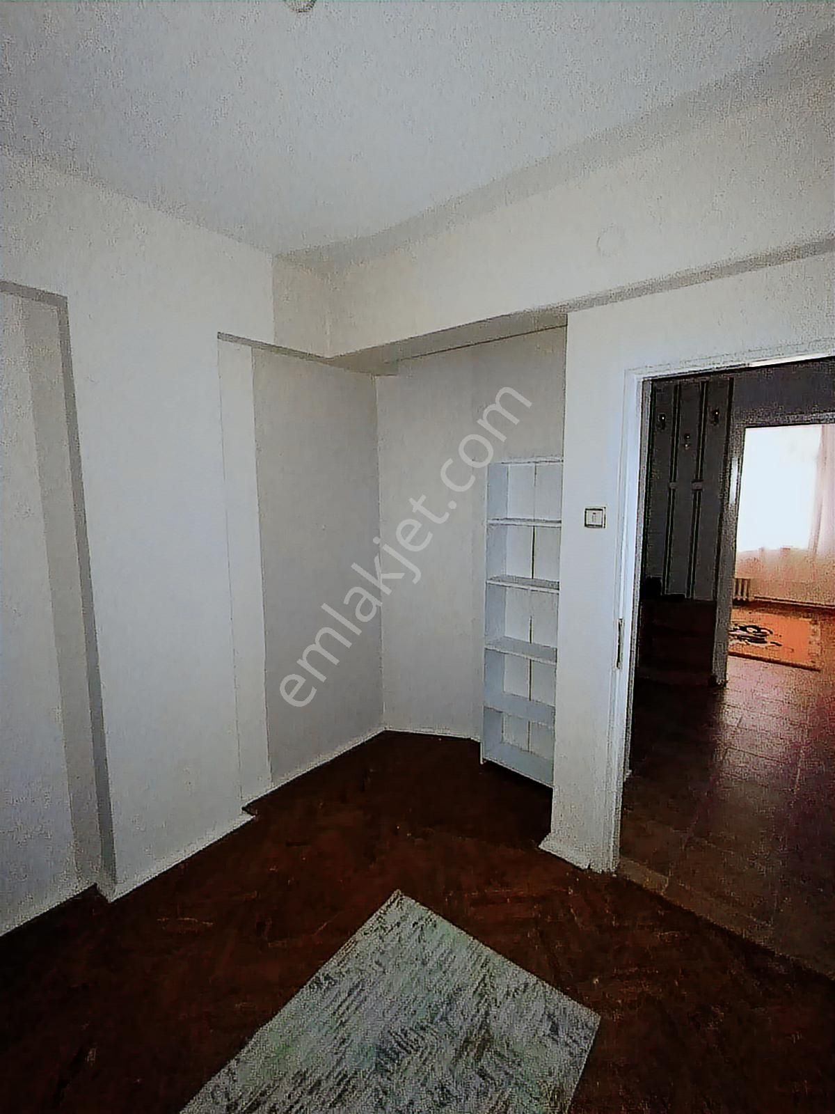 Net Emlek'tan Eskibağlar Kırımlıer Sokakta Kiralık 2+1 Daire - Görsel 8
