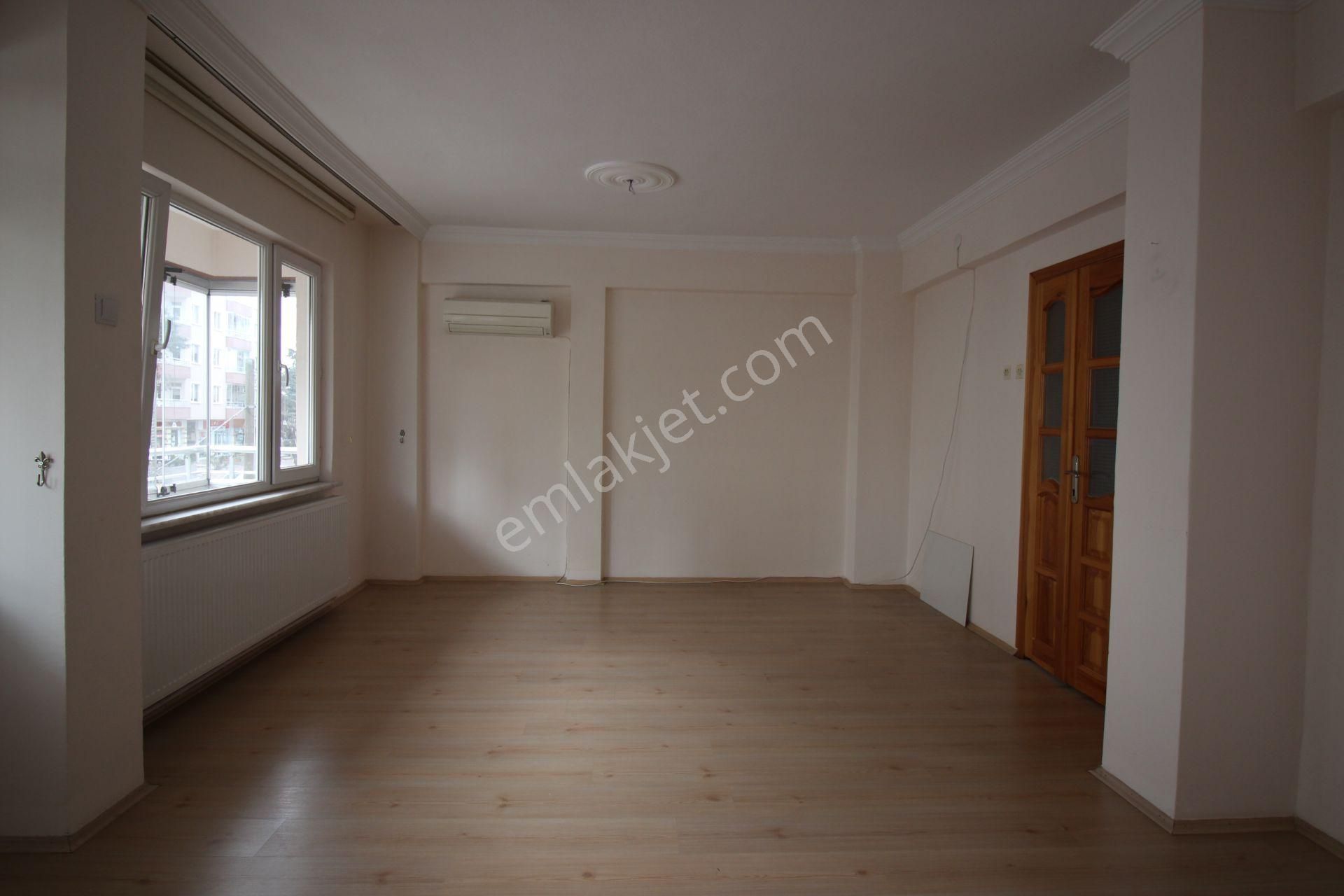 Era Söz'den Balıkesir Bahçelievler Mahallesi Kiralık 3+1 Daire - Görsel 3